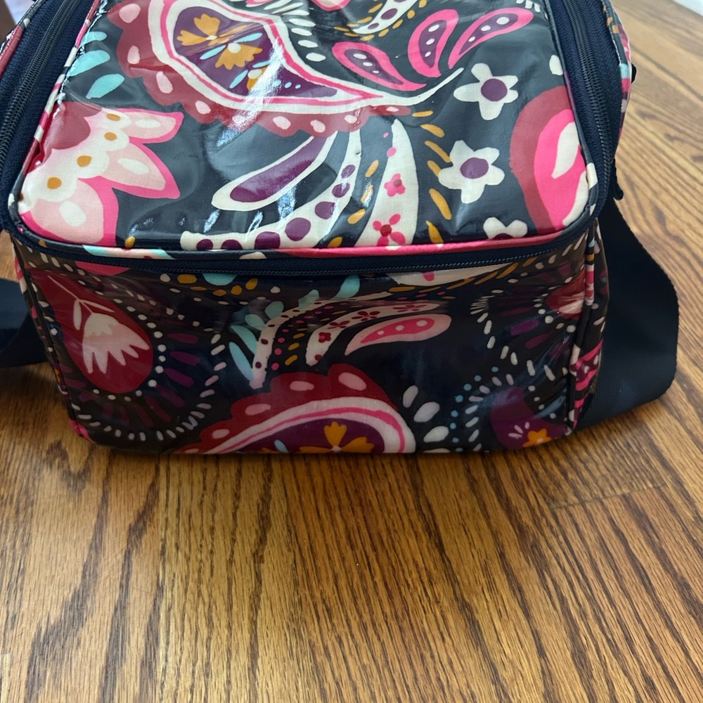 Vera Bradley INSULATED paisley lunch bag